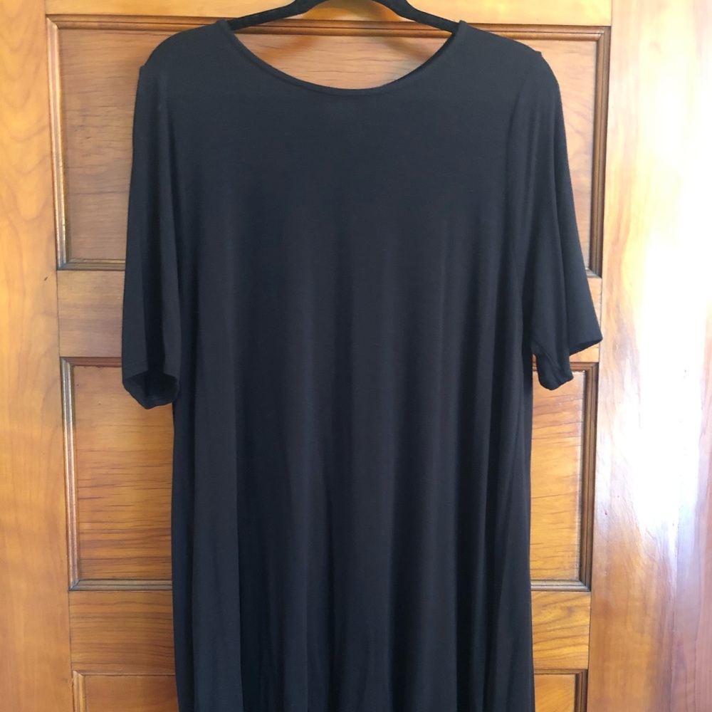 Agnes & Doro XXXL black lightweight tunic NWOT